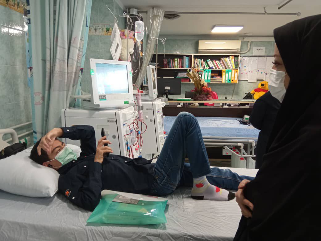 بازدید مدیر عامل محترم انجمن خیریه حمایت از بیماران کلیوی ایران از بخش دیالیز بیمارستان بهرامی کودکان