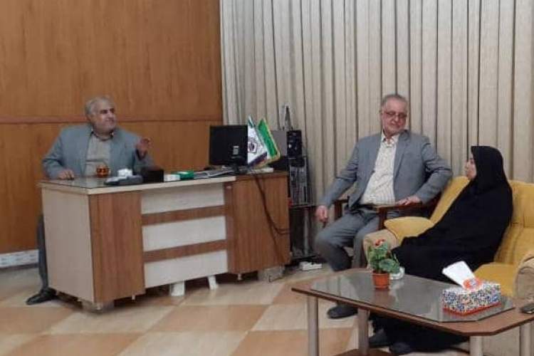 بحث و گفتگو  در مورد موضوعات بیماران و امور جاری انجمن استان اردبیل